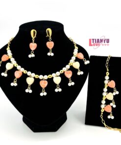 Love Shape Jewelry - Image 3