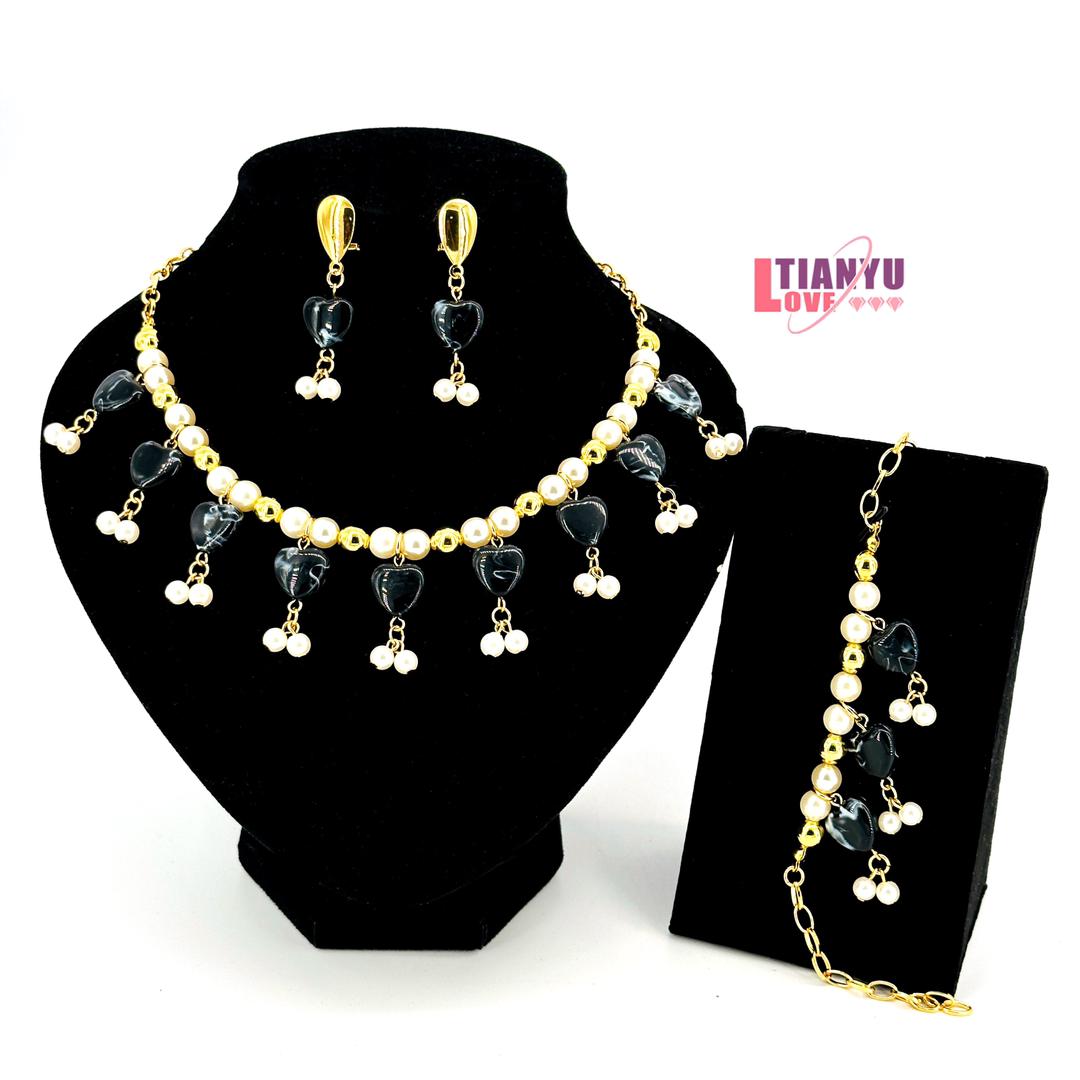 Love Shape Jewelry - Image 6