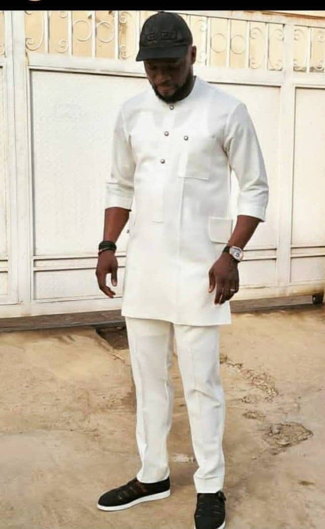 Men Senator Native Wear – Simple White